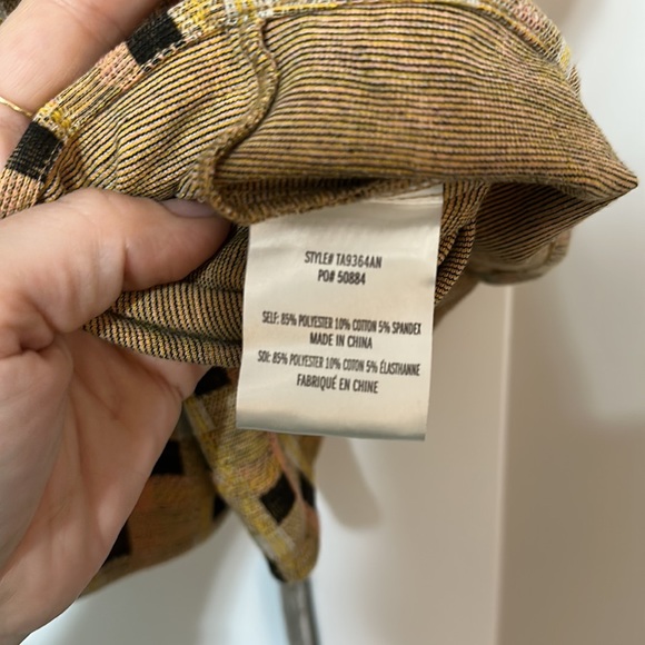 Anthropologie Bubble tank top with ruffle sleeve size S - Picture 3 of 5